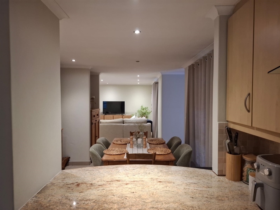 To Let 3 Bedroom Property for Rent in De Bron Western Cape